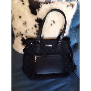 NWOT Reaction Kenneth Cole Quilted Shoulder Bag